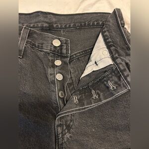 Levi Frayed Jean Shorts